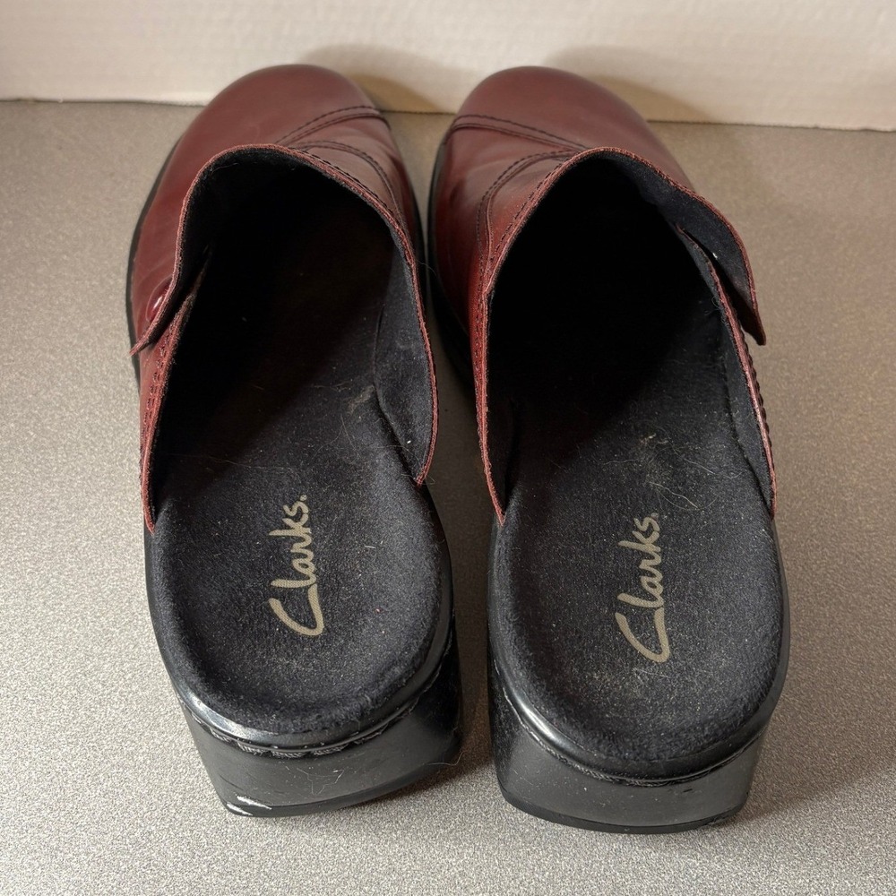 Clarks Brown Leather Clogs/Mules - Picture 6 of 11